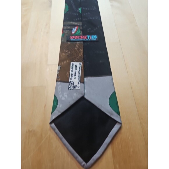 Lot Of 2 Specialties Hallmark Santa Playing Golf Tie's - Picture 6 of 12